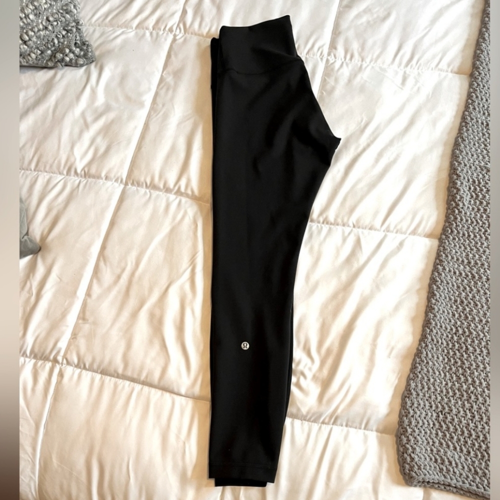 lululemon Wunder Train high rise Black Leggings - Picture 9 of 10